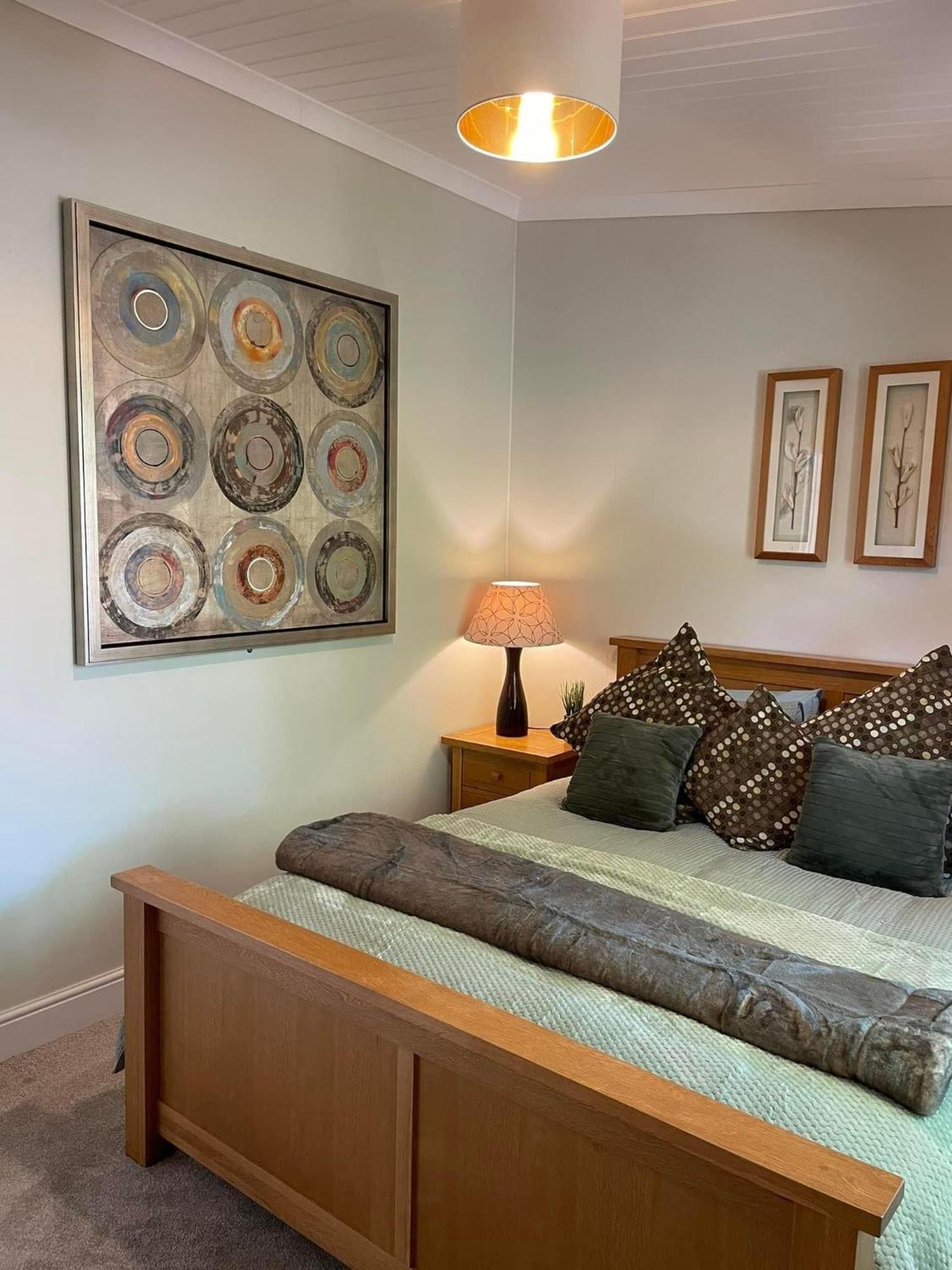 Riverbank Lodge Dollar Екстериор снимка